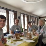 Decorating Gingerbread Houses